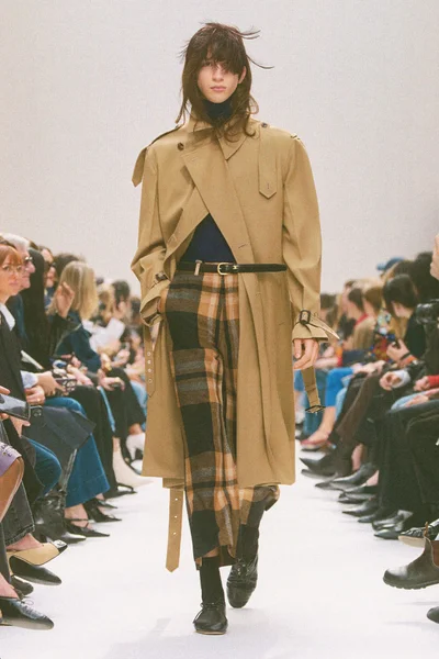 Look 49